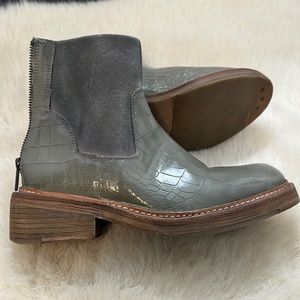 Free People Gray Croc-Embossed Ankle Boots